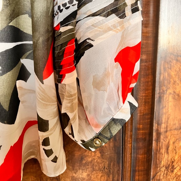 Calvin Klein leaves fabric print long sleeves blouse - Picture 6 of 6